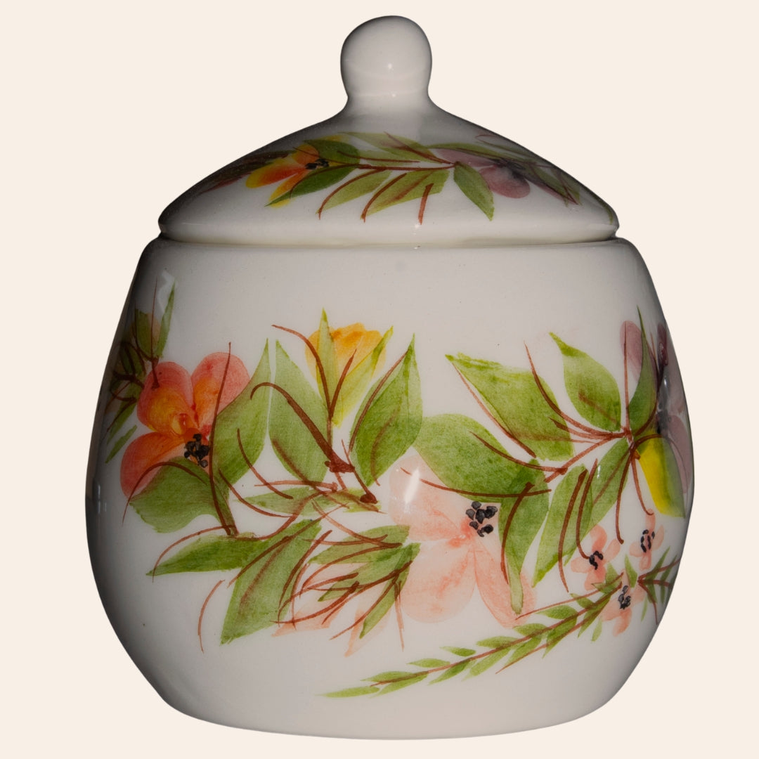 Azucarera Río con tapa, cerámica artesanal decoración floral Ninfa, hecha a mano en El Carmen de Viboral