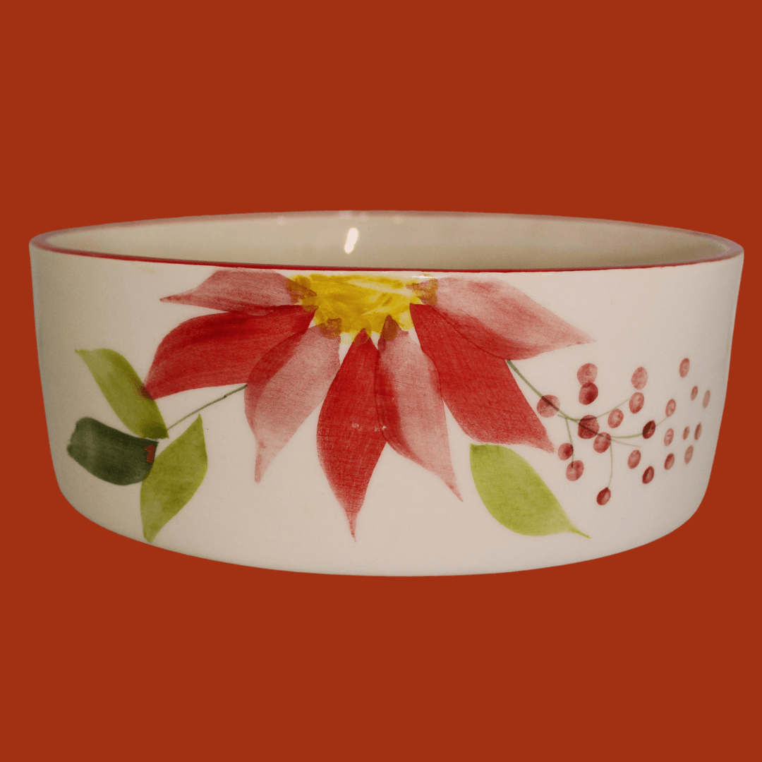 Bowl de cerámica artesanal de El Carmen de Viboral con diseño floral pintado a mano