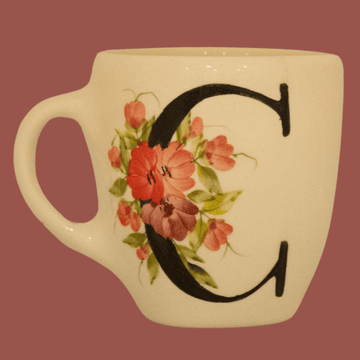 Mug de Letra C - Cerámicas Carmesí