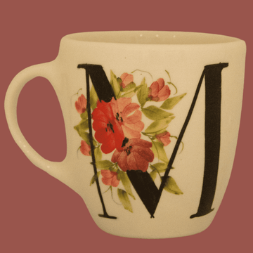 Mug de Letra M - Cerámicas Carmesí