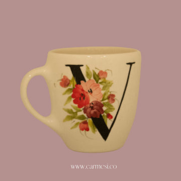 Mug de Letra V Mug cerámico Cerámicas Carmesí V Floral Rosa 